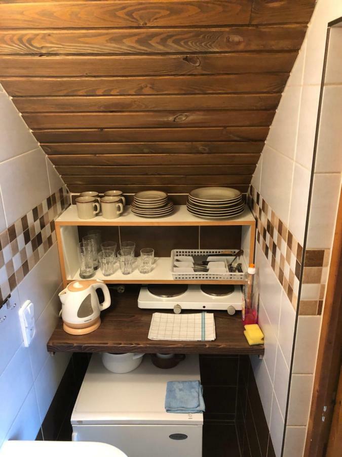 Chata Jezevec Hojsova Stráž Buitenkant foto